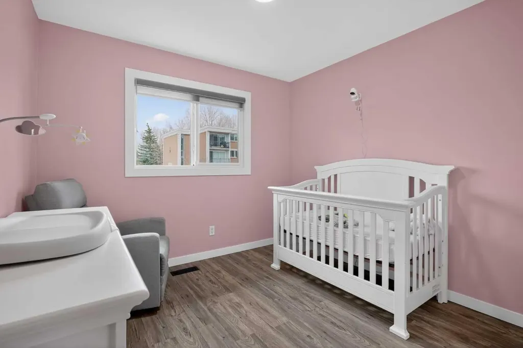 252 Allan Crescent SE Calgary AB T2J 0T4