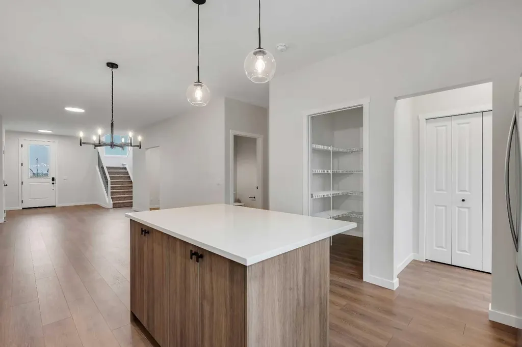 50 Creekview Gardens SW Calgary AB T2X 4Y1