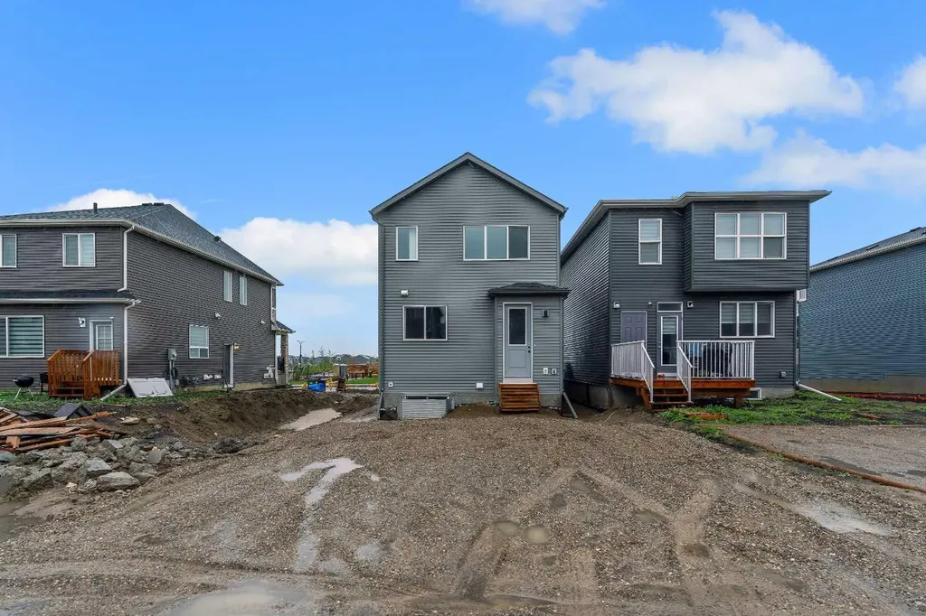 50 Creekview Gardens SW Calgary AB T2X 4Y1