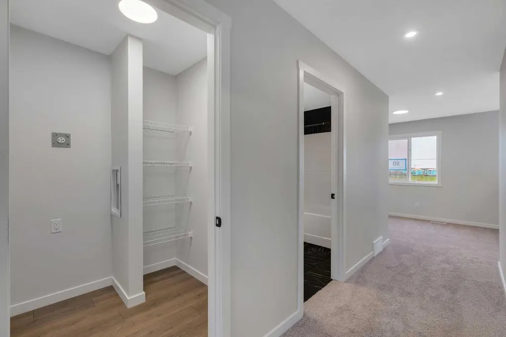 50 Creekview Gardens SW Calgary AB T2X 4Y1