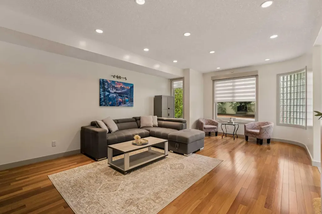 3127 40 Street SW Calgary AB T3E 3J9