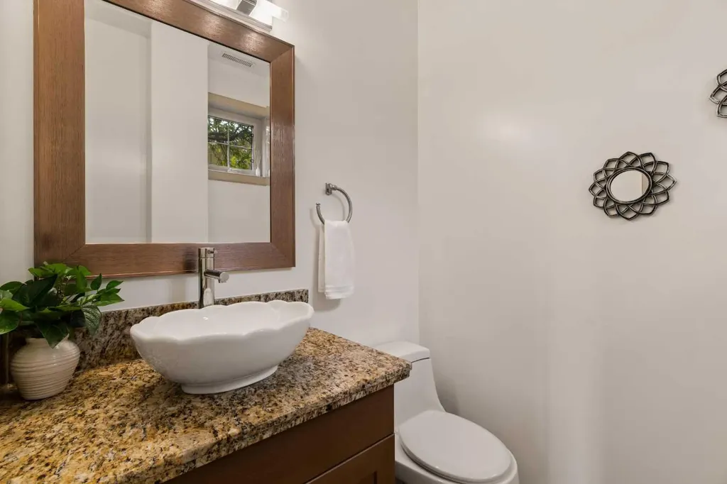 3127 40 Street SW Calgary AB T3E 3J9