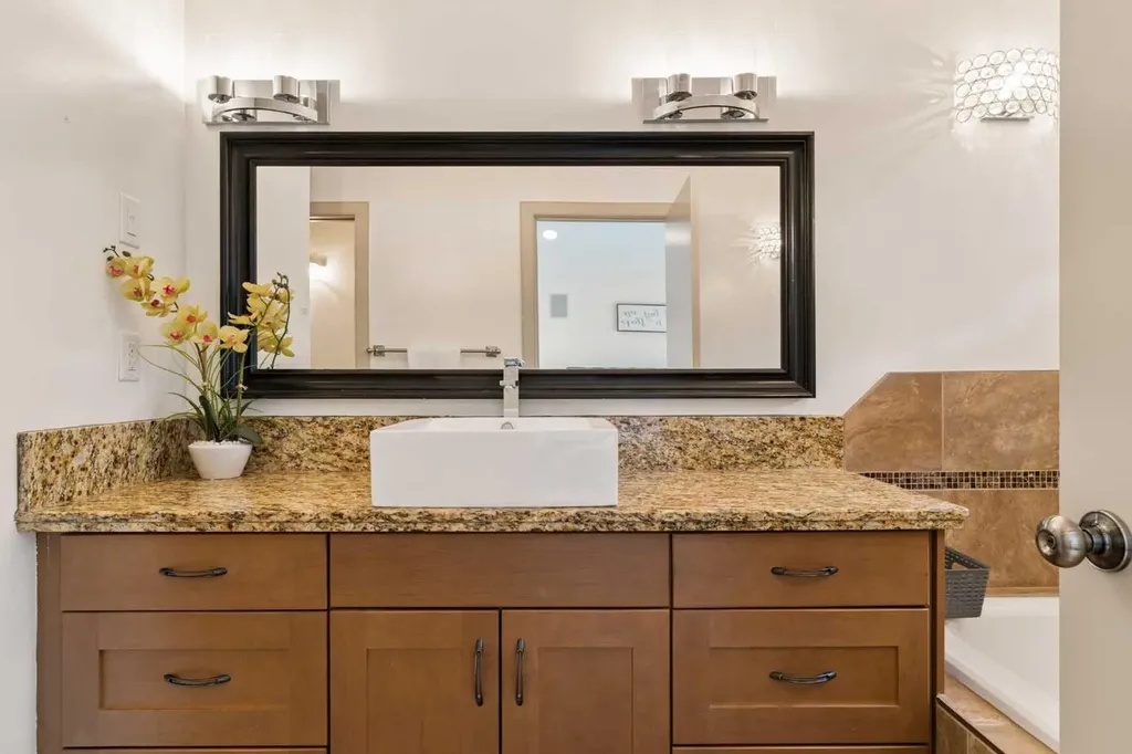 3127 40 Street SW Calgary AB T3E 3J9