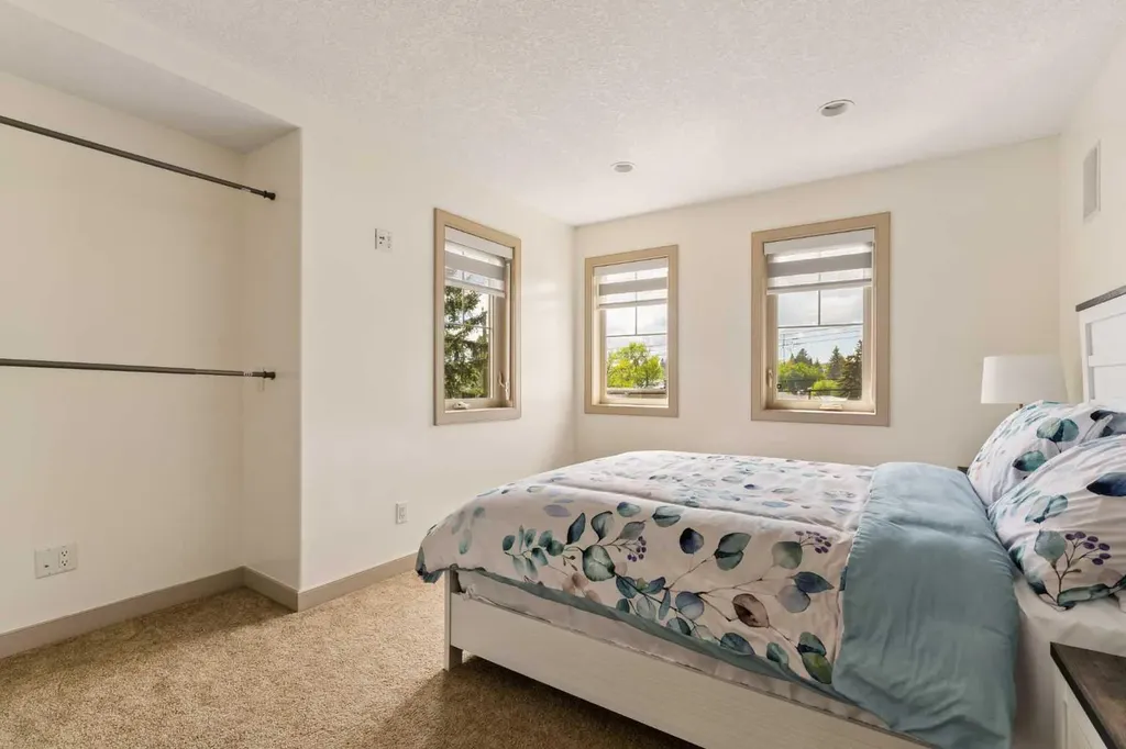 3127 40 Street SW Calgary AB T3E 3J9