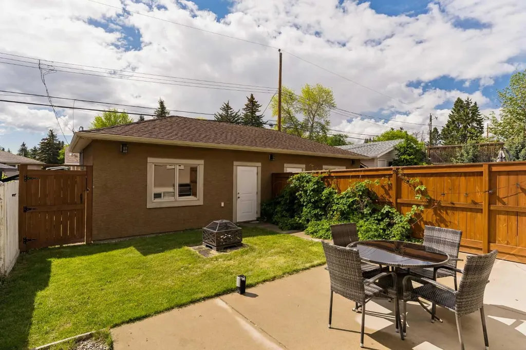 3127 40 Street SW Calgary AB T3E 3J9