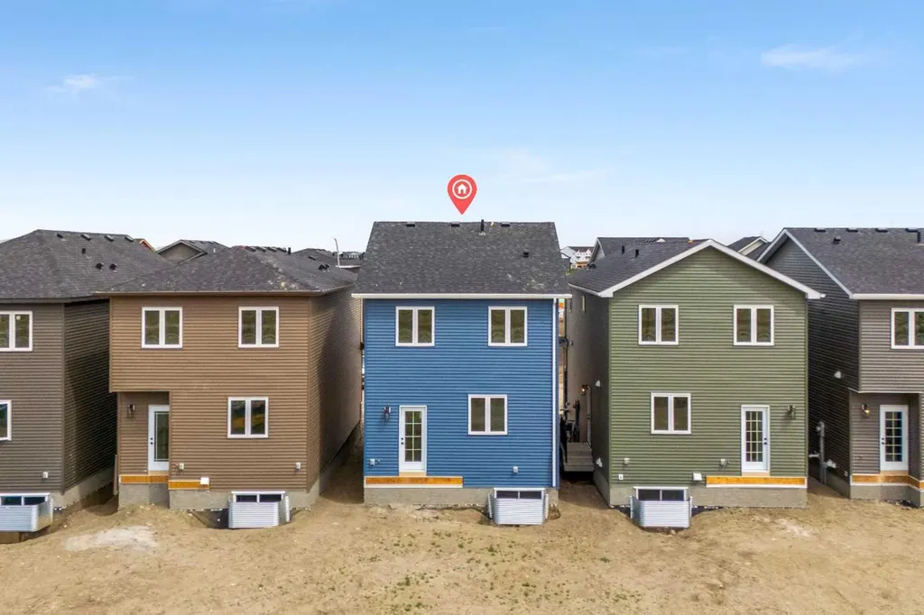 41 Hotchkiss Gardens SE Calgary AB T3S 0T6
