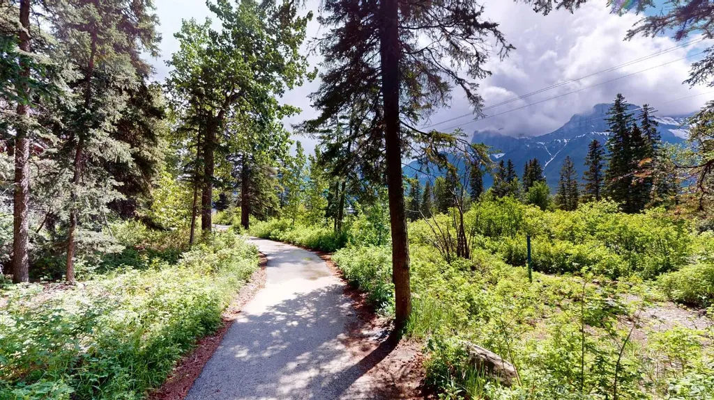 191 Kananaskis Way Canmore AB T1W 0A3