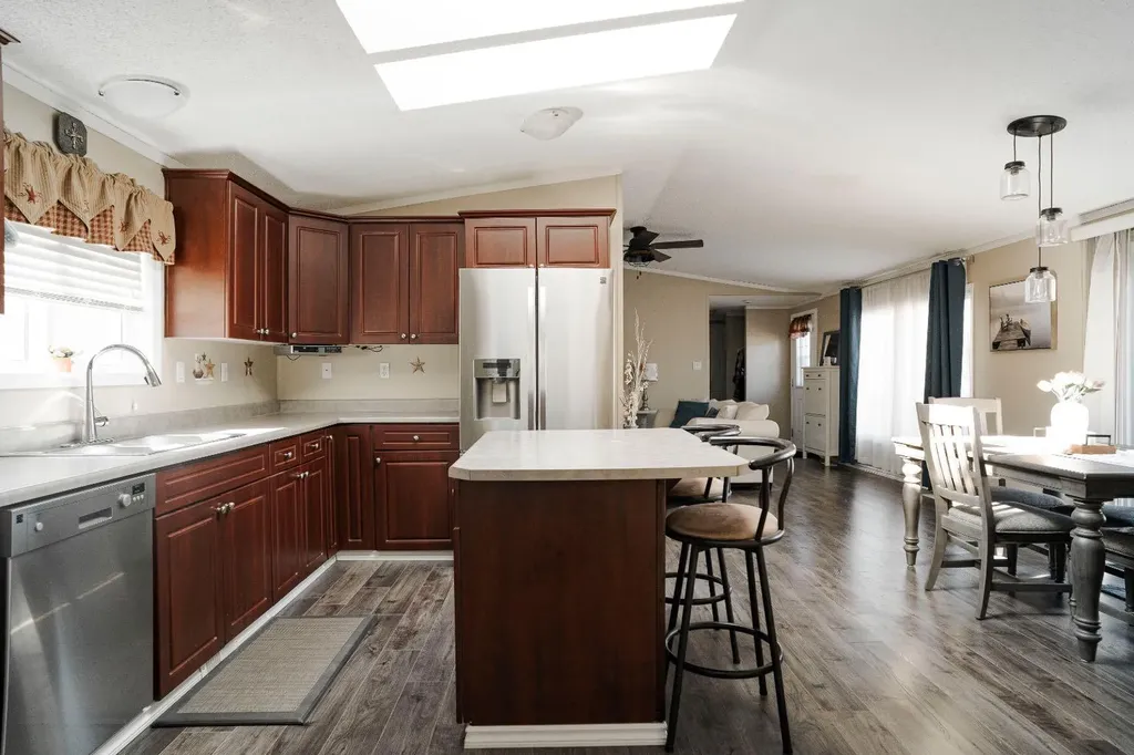 164 Balsam Way Fort Mcmurray AB T9K 0H7