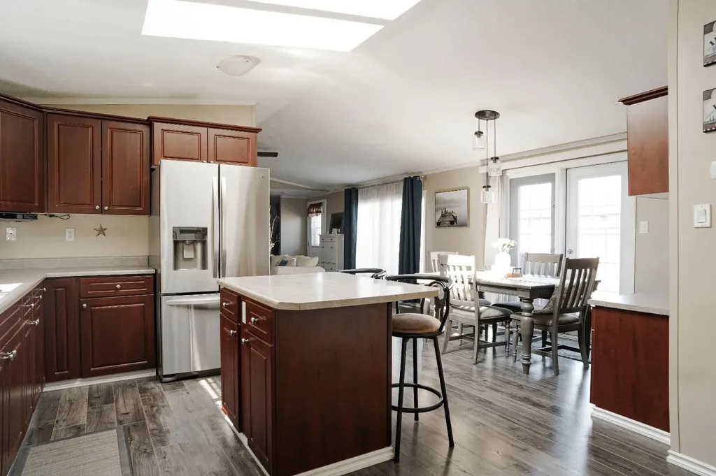 164 Balsam Way Fort Mcmurray AB T9K 0H7