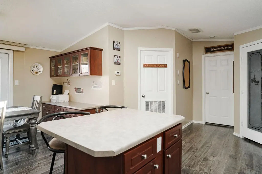 164 Balsam Way Fort Mcmurray AB T9K 0H7