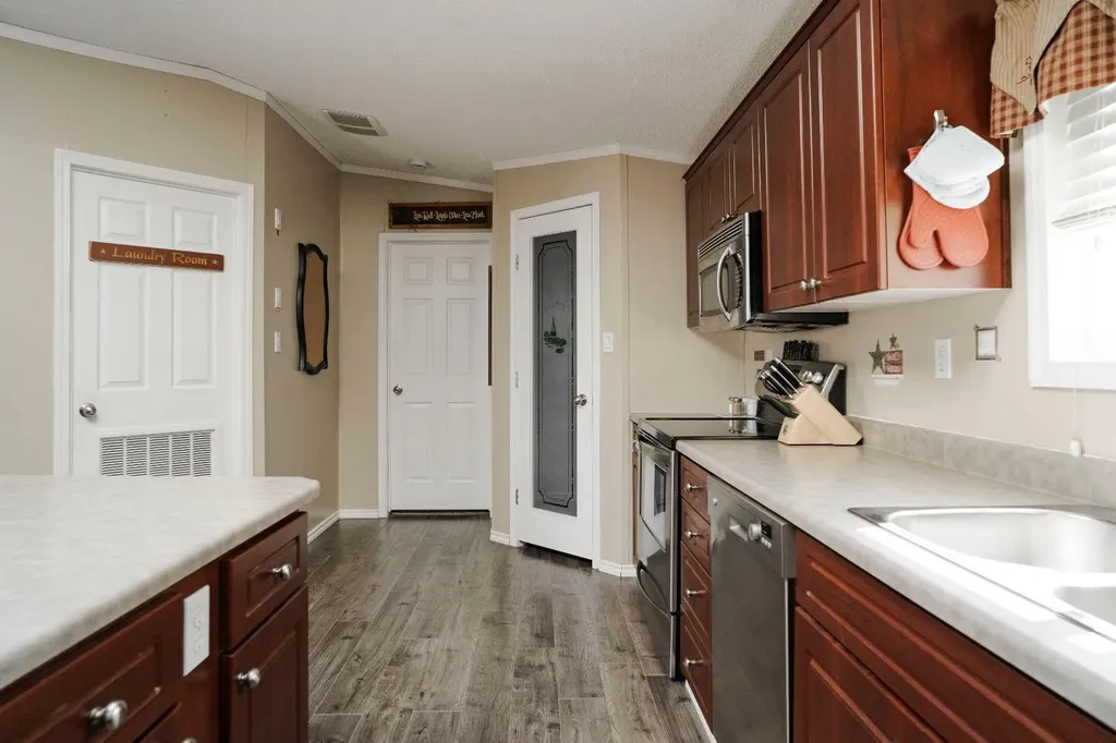 164 Balsam Way Fort Mcmurray AB T9K 0H7