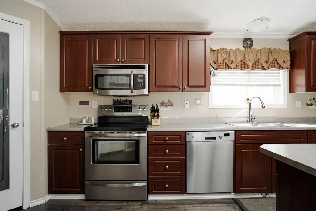 164 Balsam Way Fort Mcmurray AB T9K 0H7
