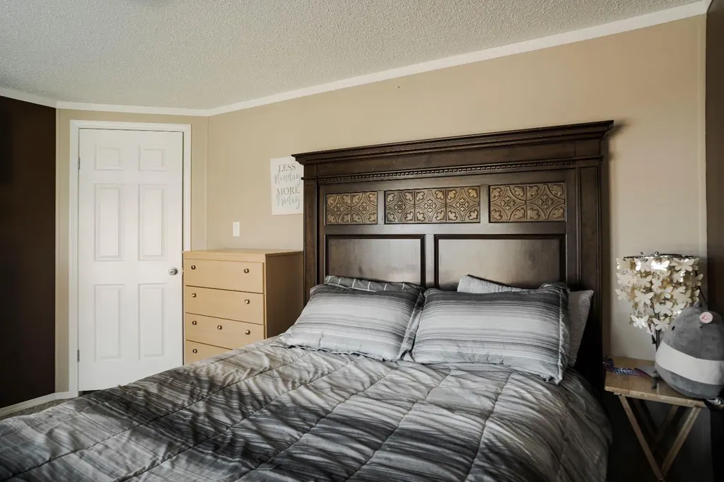 164 Balsam Way Fort Mcmurray AB T9K 0H7