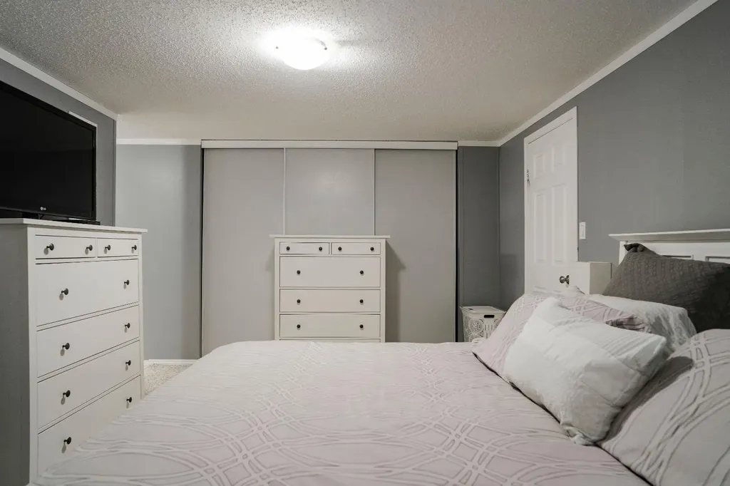 164 Balsam Way Fort Mcmurray AB T9K 0H7