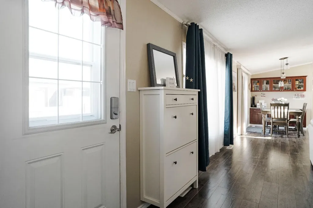 164 Balsam Way Fort Mcmurray AB T9K 0H7