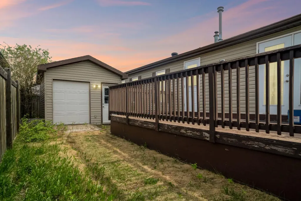 164 Balsam Way Fort Mcmurray AB T9K 0H7