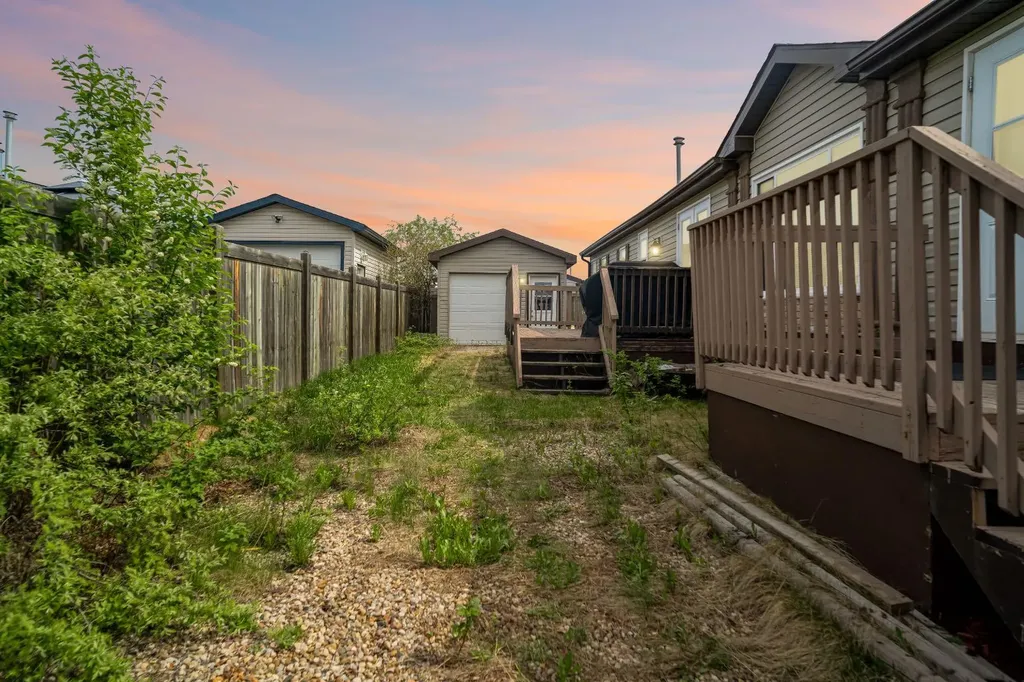 164 Balsam Way Fort Mcmurray AB T9K 0H7