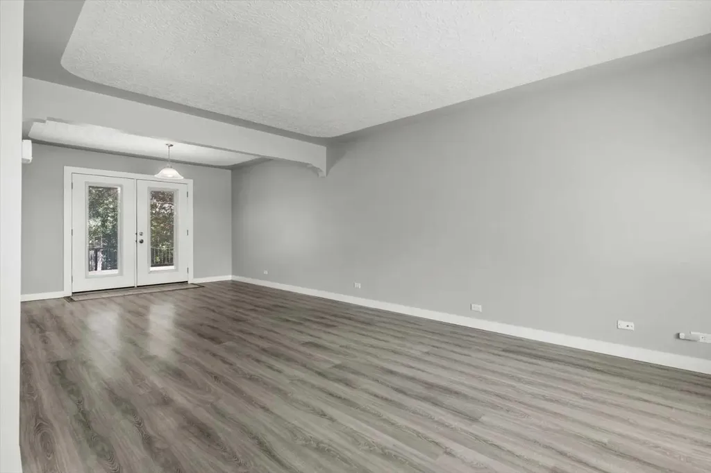 1615 22a Street NW Calgary AB T2N 2N8