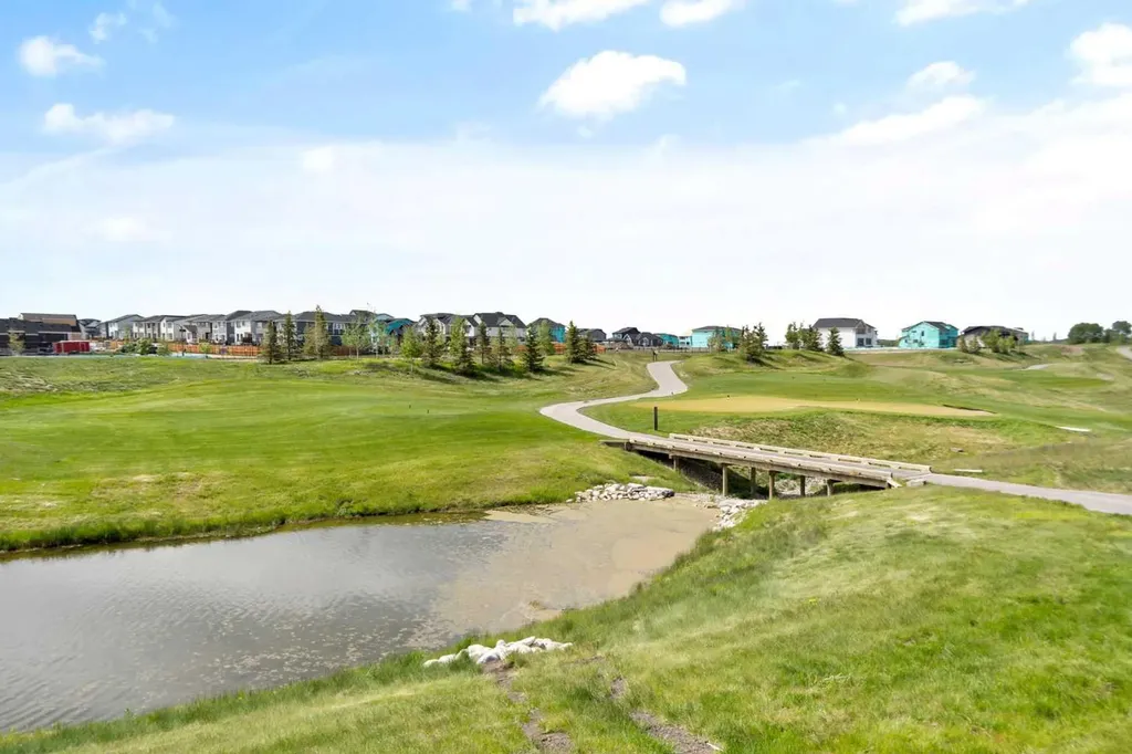 10 Harbour Way Rural Rocky View County AB T3Z0K1