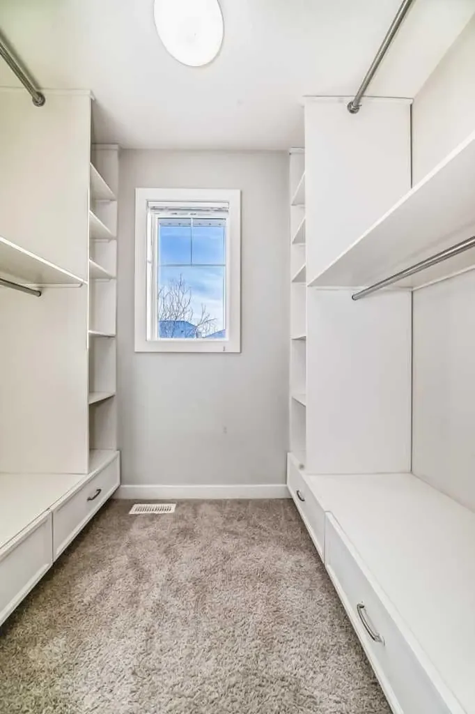 300 Marina Drive Chestermere AB T1X 0P6
