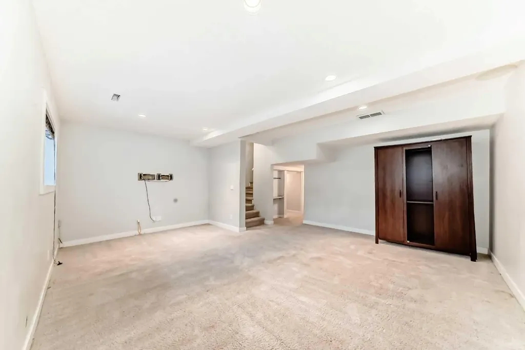 300 Marina Drive Chestermere AB T1X 0P6