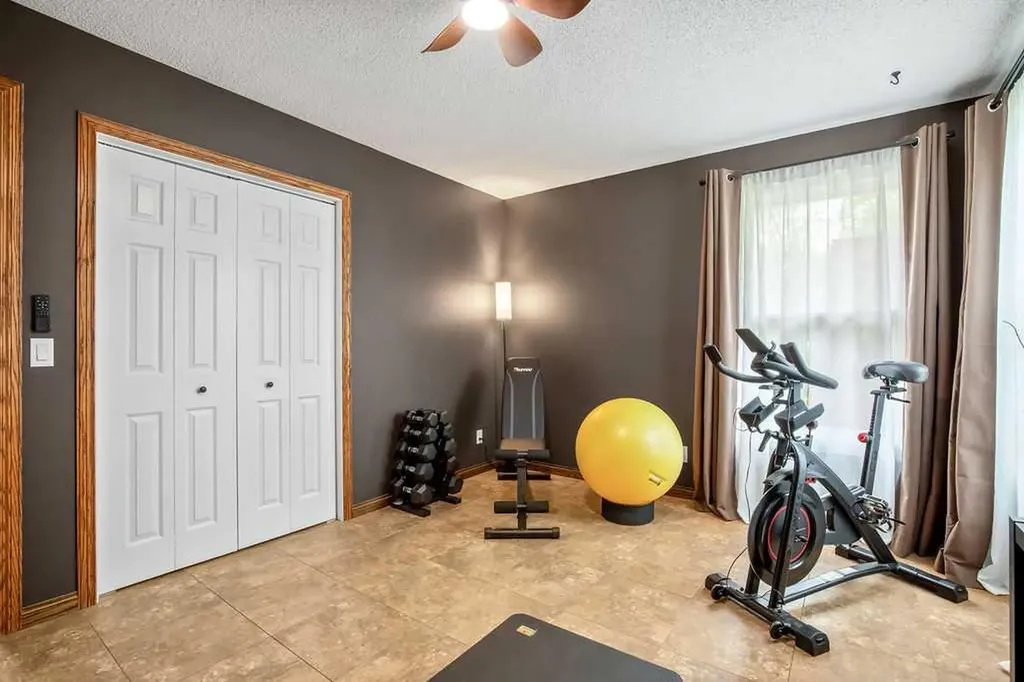 723 5 Avenue SW High River AB T1V 1B9
