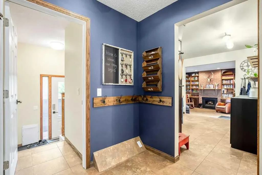 723 5 Avenue SW High River AB T1V 1B9