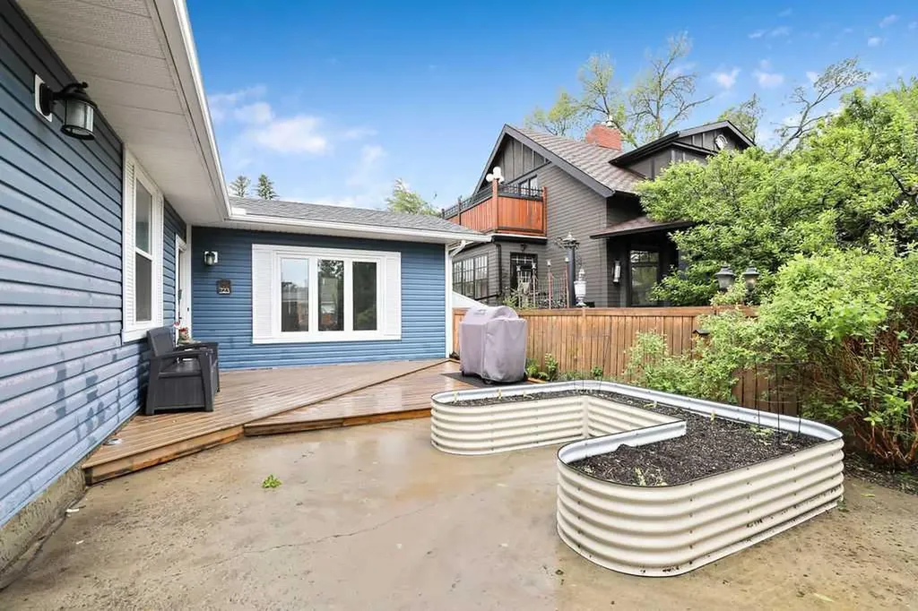 723 5 Avenue SW High River AB T1V 1B9