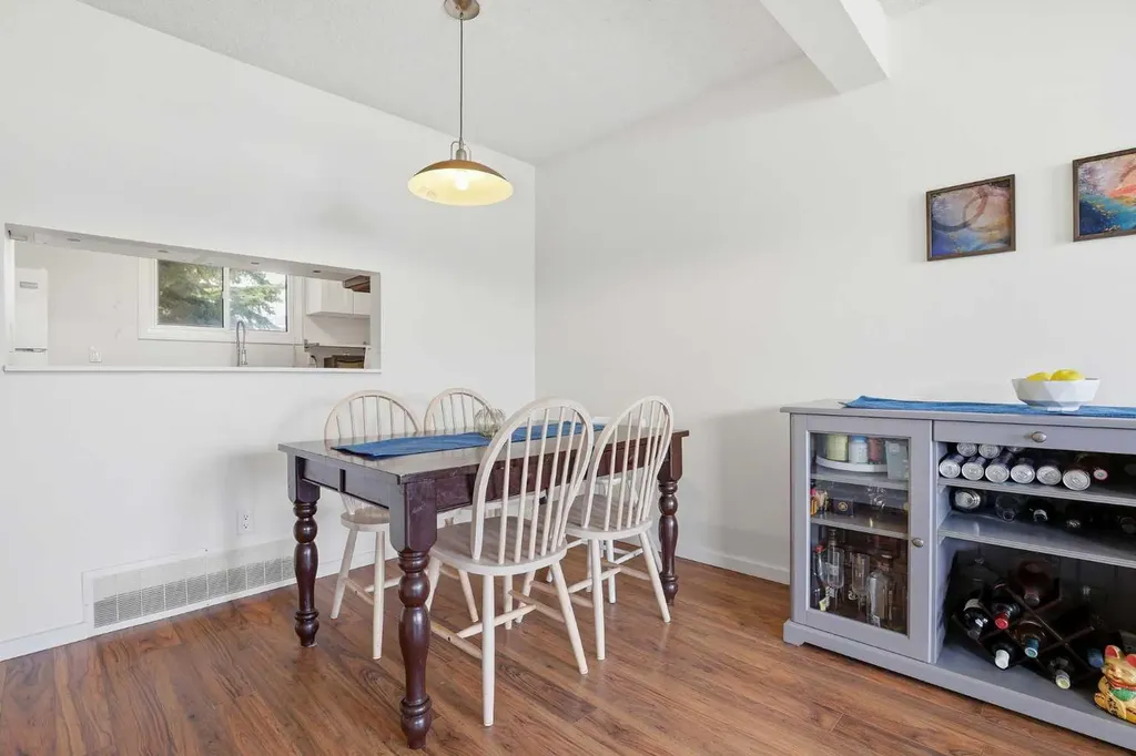 131 Templehill Drive NE Calgary AB T1Y4T1