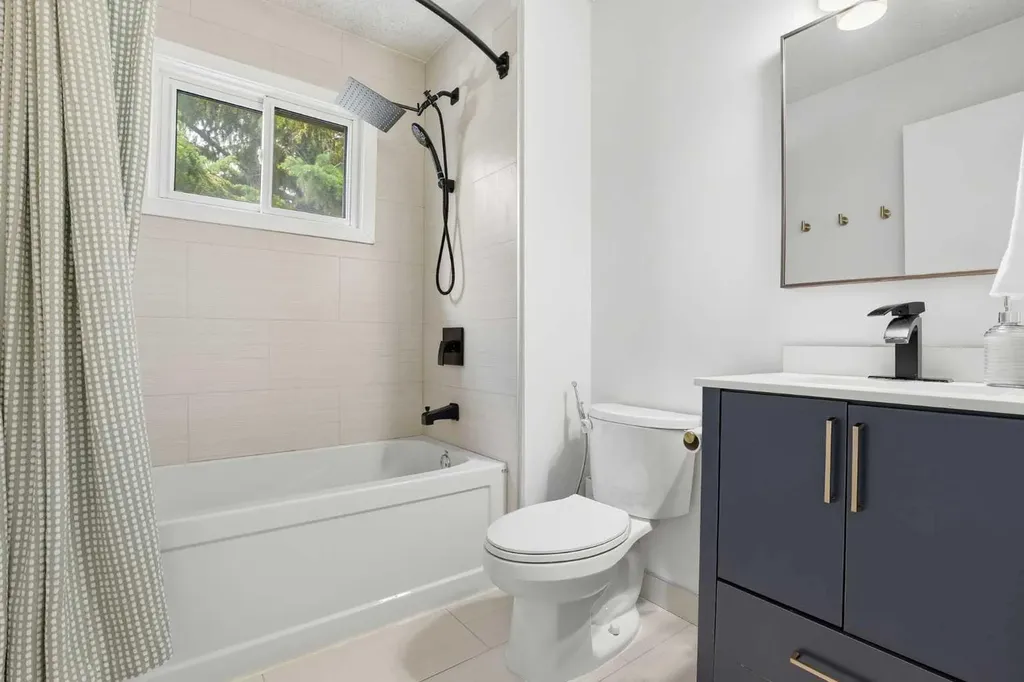 131 Templehill Drive NE Calgary AB T1Y4T1