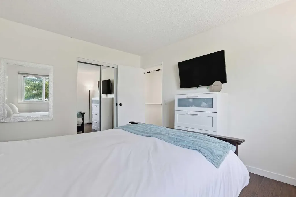 131 Templehill Drive NE Calgary AB T1Y4T1