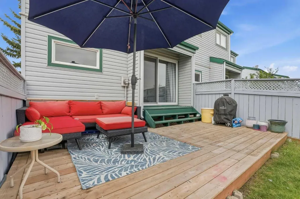 131 Templehill Drive NE Calgary AB T1Y4T1