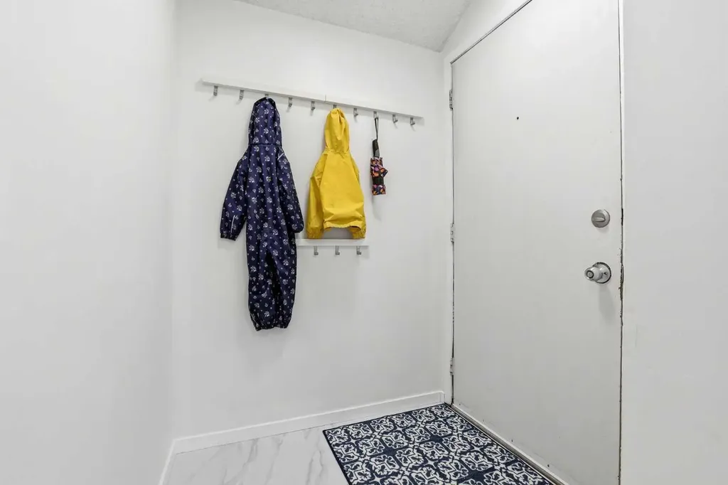 131 Templehill Drive NE Calgary AB T1Y4T1