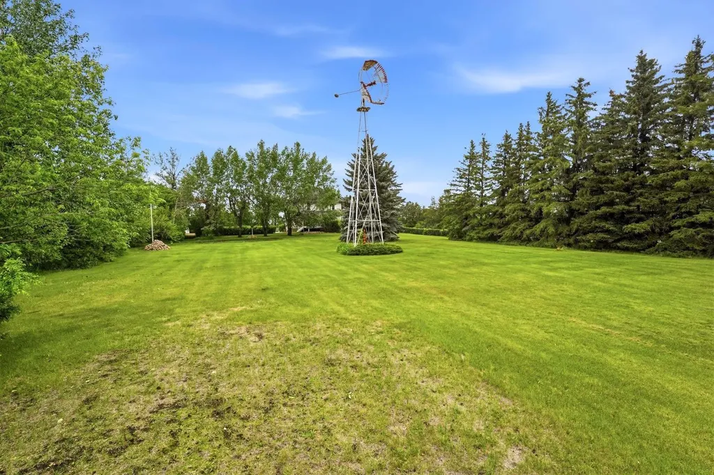 5402 70 Street Stettler AB T0C 2L0