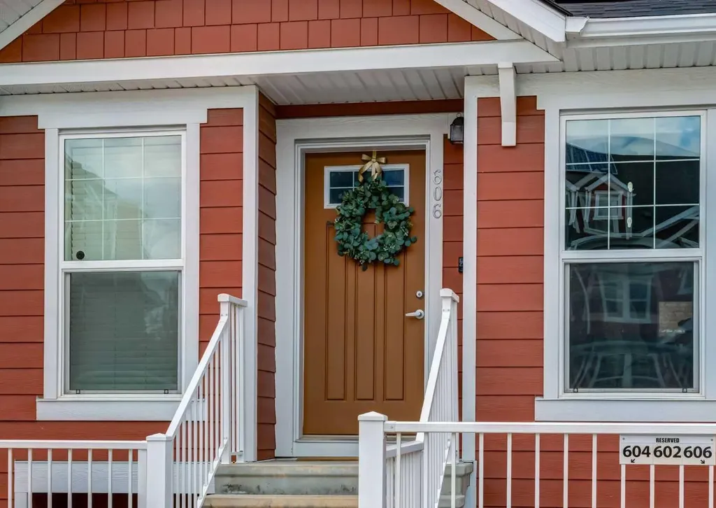 606 Cranford Mews SE Calgary AB T3M 2P1