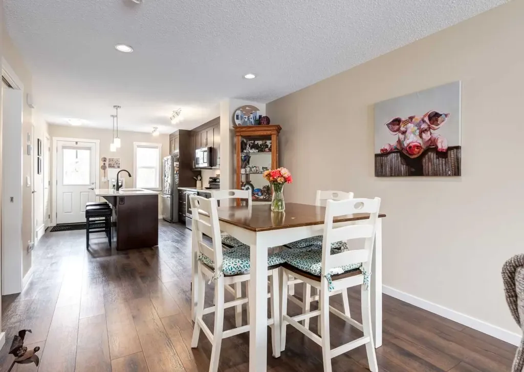 606 Cranford Mews SE Calgary AB T3M 2P1