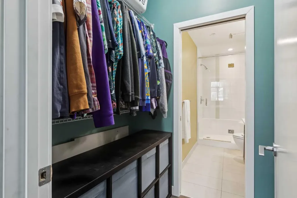 16 Auburn Bay Link SE Calgary AB T3M1Z6