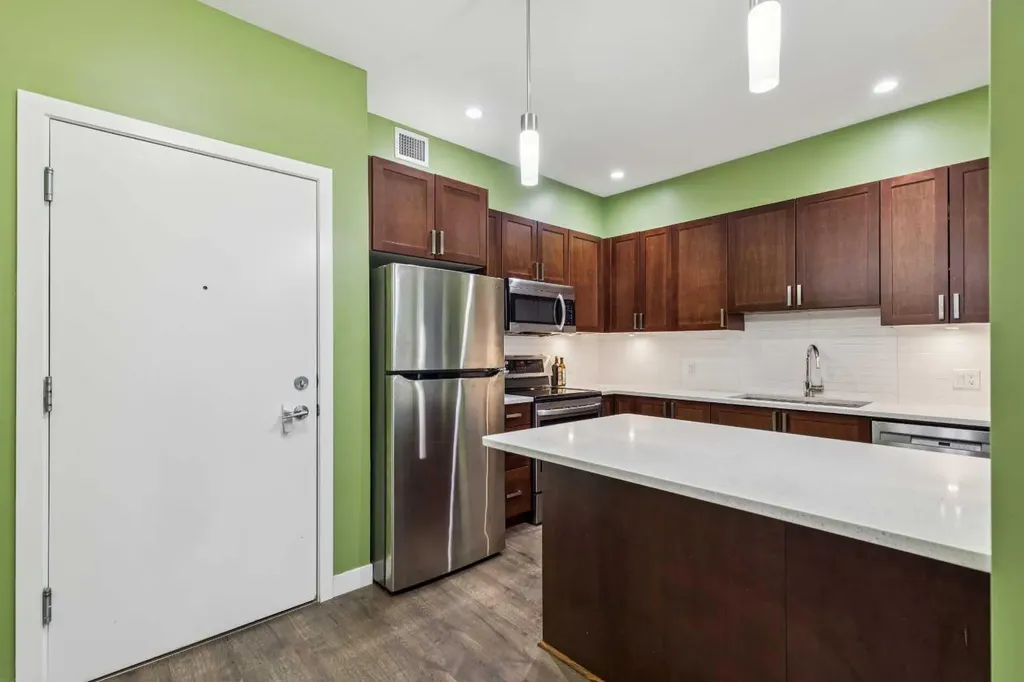 16 Auburn Bay Link SE Calgary AB T3M1Z6