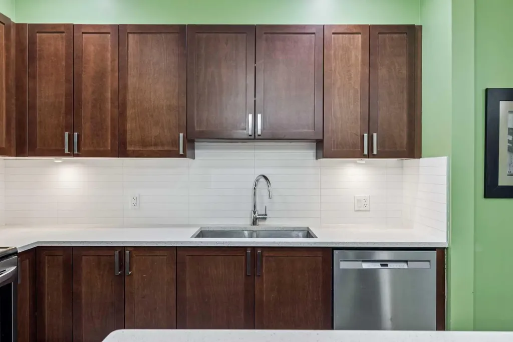 16 Auburn Bay Link SE Calgary AB T3M1Z6