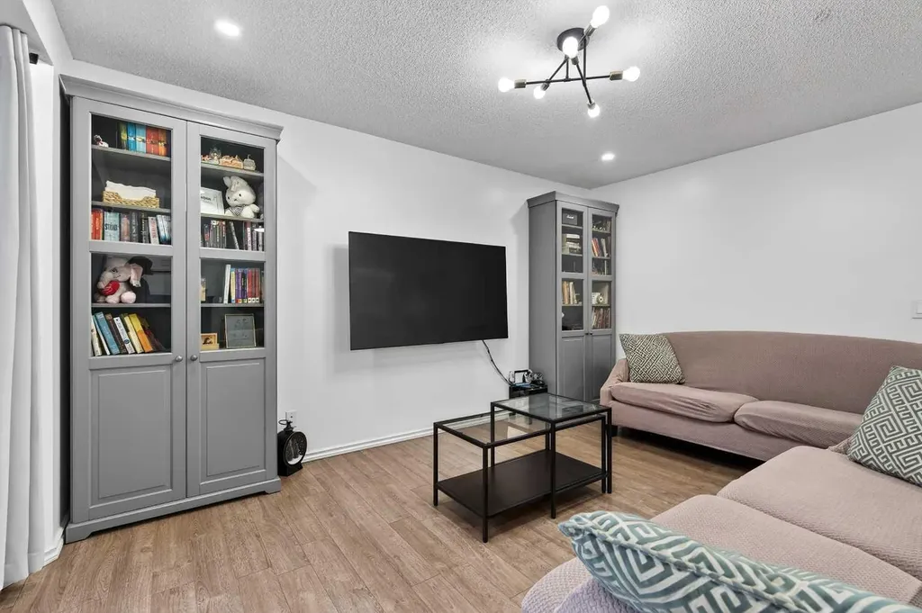 91 Martinwood Court NE Calgary AB T3J 3H2