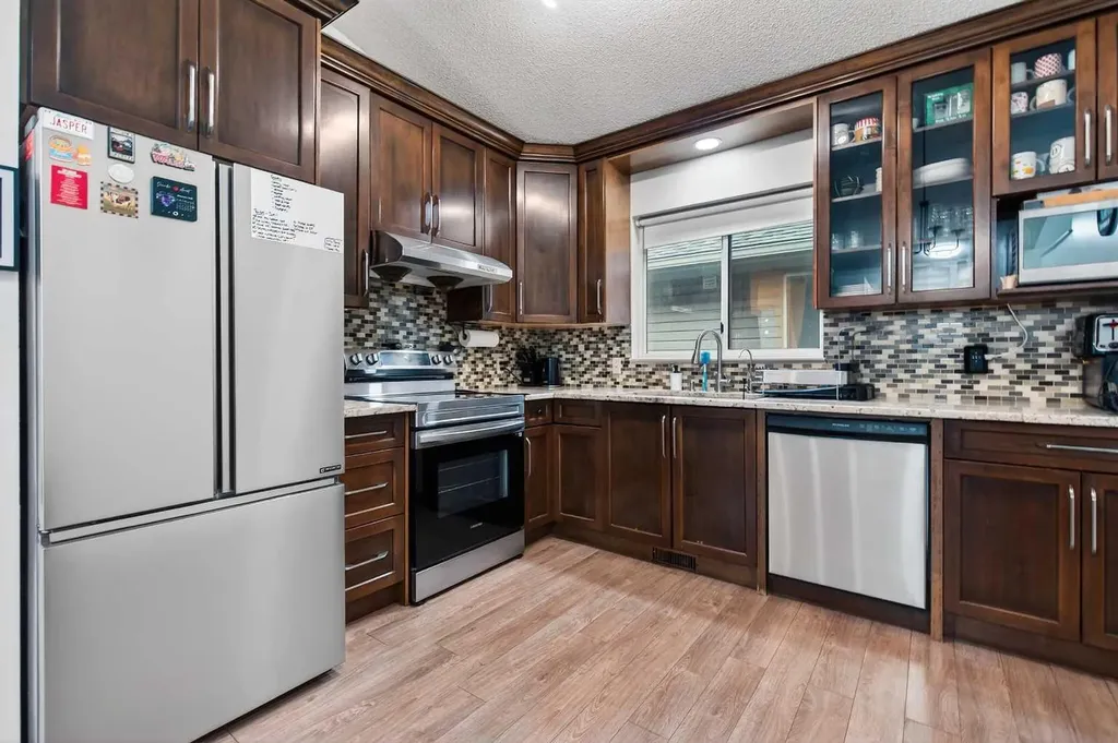 91 Martinwood Court NE Calgary AB T3J 3H2