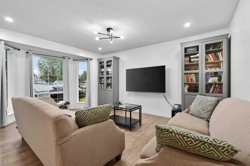 91 Martinwood Court NE Calgary AB T3J 3H2