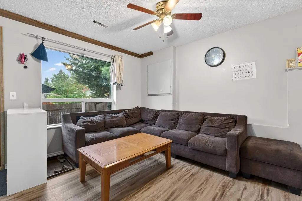 91 Martinwood Court NE Calgary AB T3J 3H2