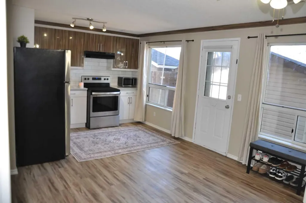 91 Martinwood Court NE Calgary AB T3J 3H2