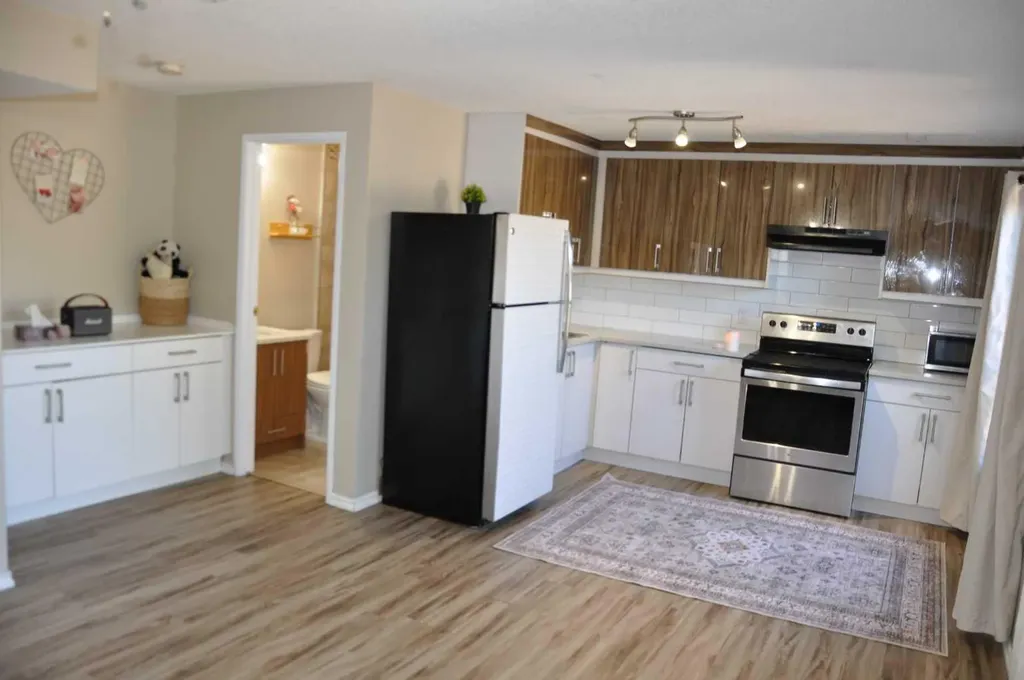 91 Martinwood Court NE Calgary AB T3J 3H2