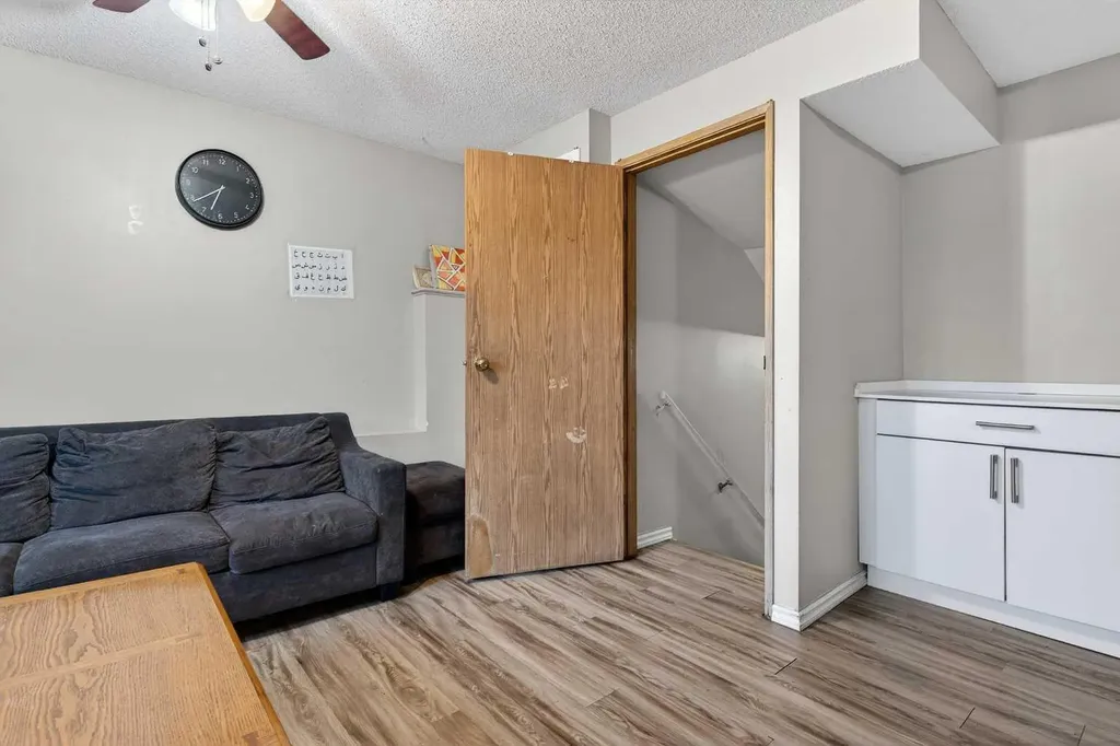 91 Martinwood Court NE Calgary AB T3J 3H2