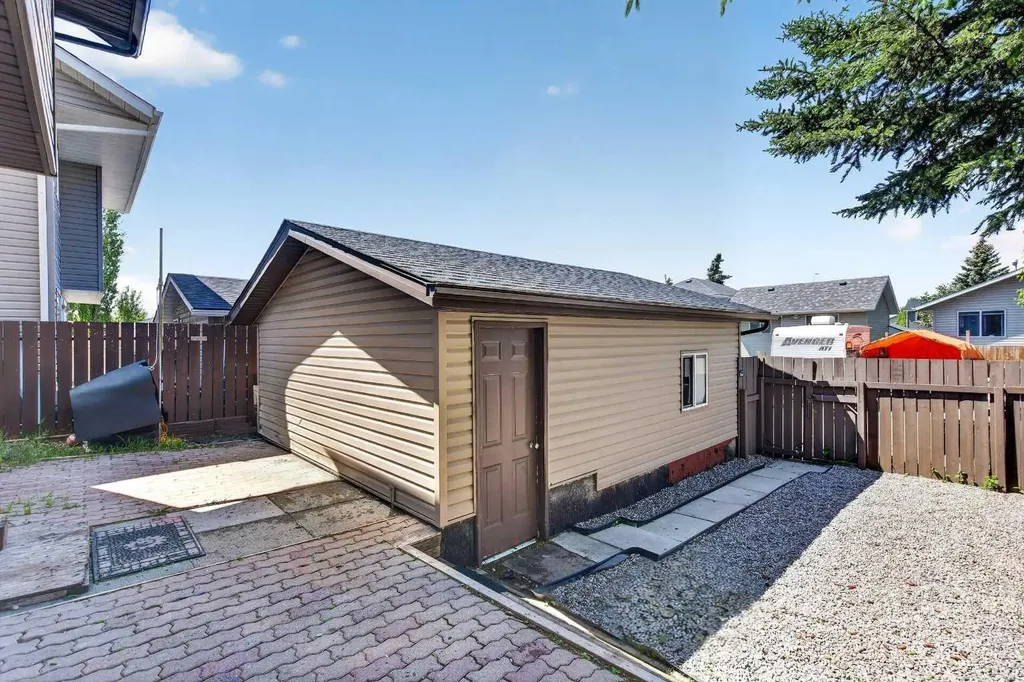 91 Martinwood Court NE Calgary AB T3J 3H2
