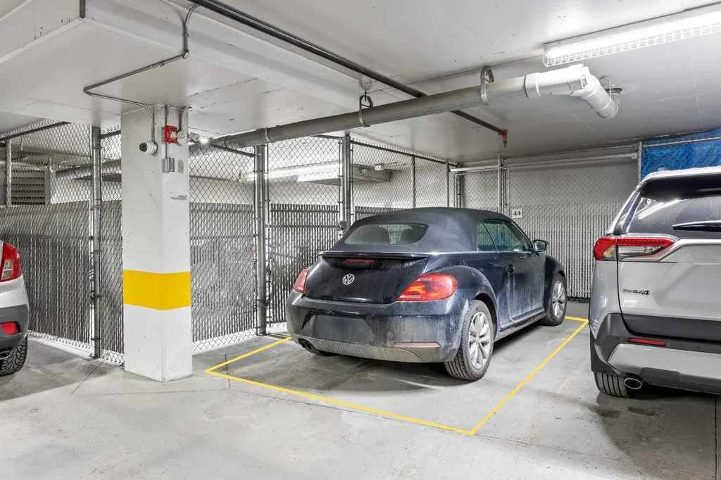 310 Mckenzie Towne Gate SE Calgary AB T2Z 1A6