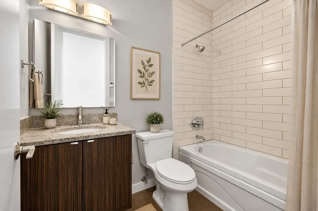 788 12 Avenue SW Calgary AB T2R0H1