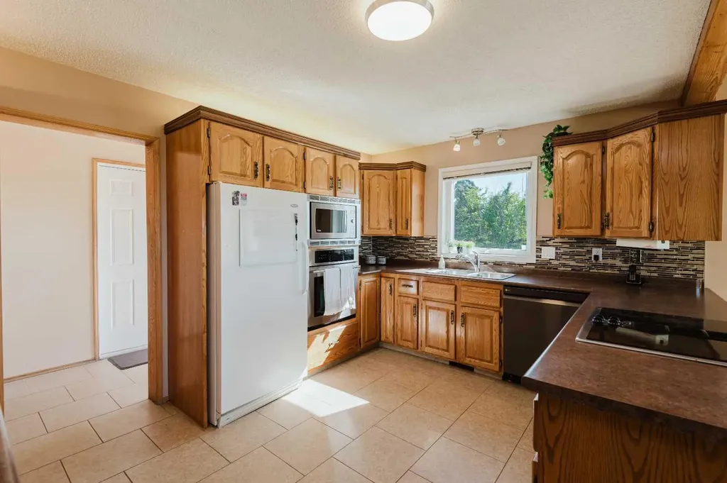80057 712 Township Wembley AB T8W 5K4